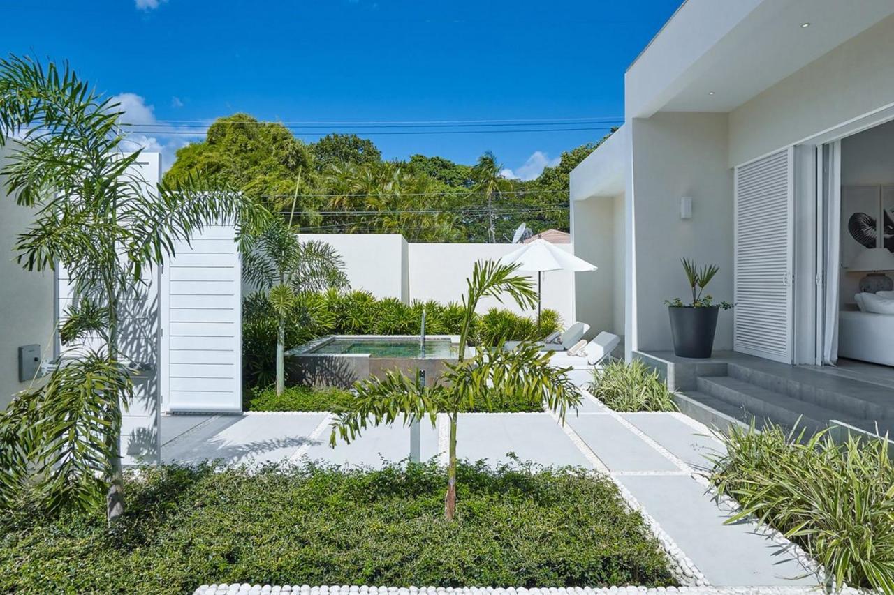 Footprints By Blue Sky Luxury Villa Saint James Bagian luar foto