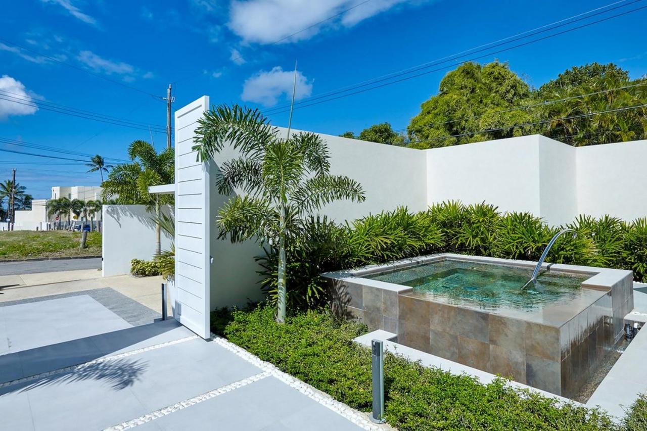 Footprints By Blue Sky Luxury Villa Saint James Bagian luar foto
